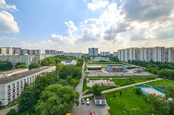 Продам двухкомнатную (2-комн.) квартиру, Ясногорская ул, 17к1, Москва г