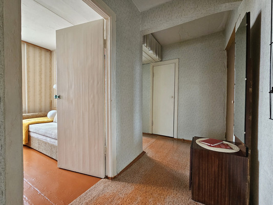 Продам двухкомнатную (2-комн.) квартиру, Мира ул, 85, Березники г