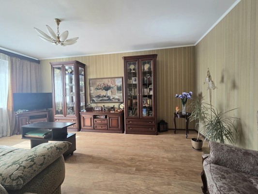 Продам двухкомнатную (2-комн.) квартиру, Малая Балканская ул, 62/25А, Санкт-Петербург г
