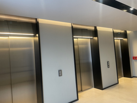 Продам двухкомнатную (2-комн.) квартиру, Андропова пр-кт, 10, Москва г