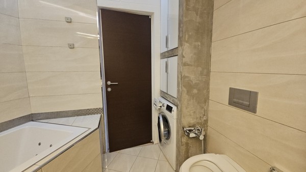 Сдам трехкомнатную (3-комн.) квартиру, Ленинградское ш, 130к3, Москва г