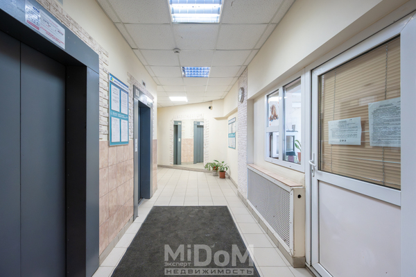 Продам однокомнатную (1-комн.) квартиру, Маршала Жукова пр-кт, 48к1, Санкт-Петербург г