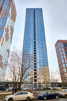 Продам многокомнатную квартиру, Озёрная ул, 1к2, Москва г