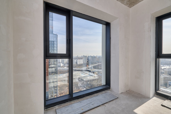 Продам многокомнатную квартиру, Озёрная ул, 1к2, Москва г