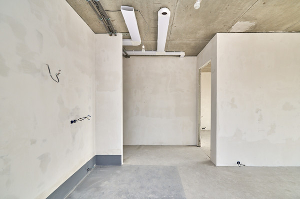 Продам многокомнатную квартиру, Озёрная ул, 1к2, Москва г