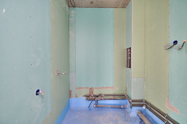 Продам многокомнатную квартиру, Озёрная ул, 1к2, Москва г