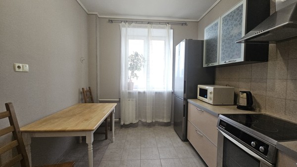 Сдам однокомнатную (1-комн.) квартиру, Текстильщиков ул, 4, Троицк г