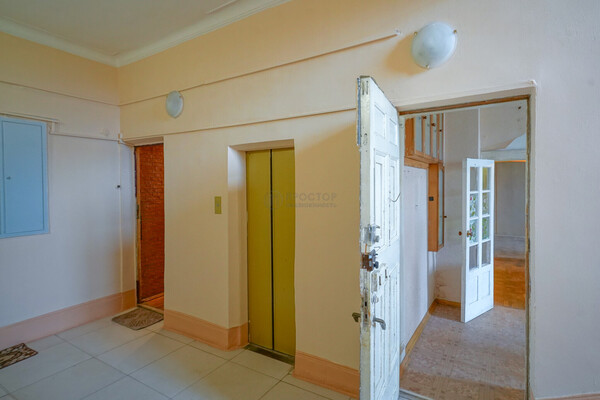 Продам многокомнатную квартиру, Тверская ул, 19, Москва г