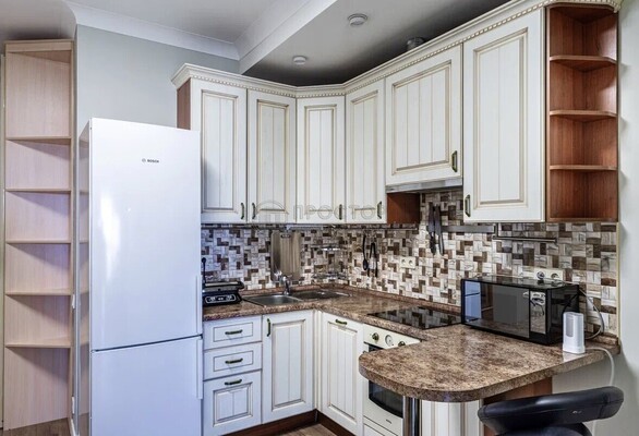 Продам однокомнатную (1-комн.) квартиру, 1-я Машиностроения ул, 10, Москва г