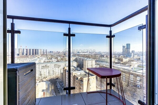 Продам однокомнатную (1-комн.) квартиру, 1-я Машиностроения ул, 10, Москва г