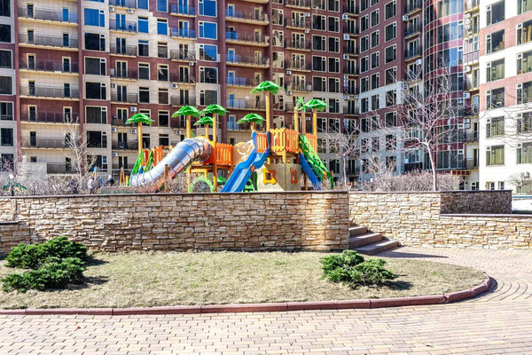 Продам однокомнатную (1-комн.) квартиру, 1-я Машиностроения ул, 10, Москва г