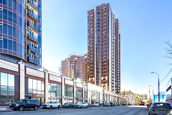 Продам однокомнатную (1-комн.) квартиру, 1-я Машиностроения ул, 10, Москва г