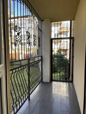 Продам двухкомнатную (2-комн.) квартиру, Тихомирова ул, 3, Светлогорск г