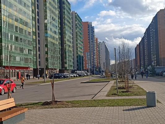 Продам двухкомнатную (2-комн.) квартиру, Воронцовский б-р, 20к2, Мурино п