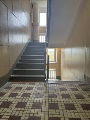 Продам двухкомнатную (2-комн.) квартиру, Зарайская ул, 51к2, Москва г