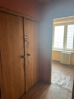 Продам двухкомнатную (2-комн.) квартиру, Зарайская ул, 51к2, Москва г