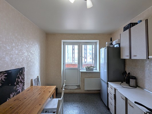 Продам двухкомнатную (2-комн.) квартиру, Объездная дорога ул, 2, Сосновый Бор п