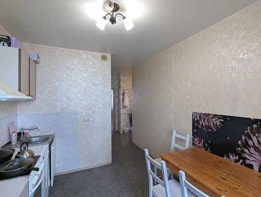 Продам двухкомнатную (2-комн.) квартиру, Объездная дорога ул, 2, Сосновый Бор п