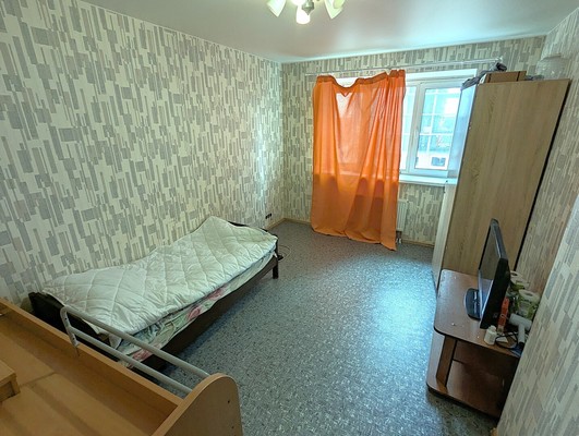 Продам двухкомнатную (2-комн.) квартиру, Объездная дорога ул, 2, Сосновый Бор п