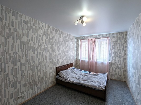 Продам двухкомнатную (2-комн.) квартиру, Объездная дорога ул, 2, Сосновый Бор п