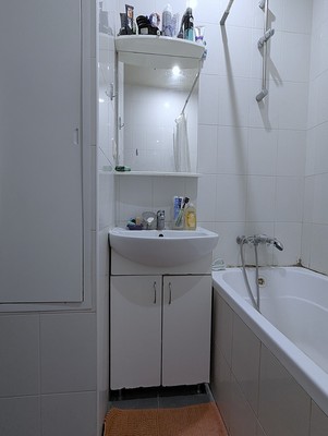 Продам двухкомнатную (2-комн.) квартиру, Объездная дорога ул, 2, Сосновый Бор п