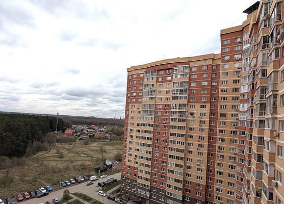 Продам двухкомнатную (2-комн.) квартиру, Объездная дорога ул, 2, Сосновый Бор п