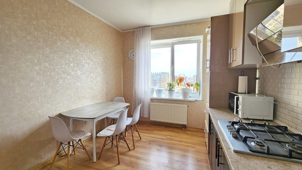 Продам двухкомнатную (2-комн.) квартиру, Питерский пр-кт, 5, Новоселье гп