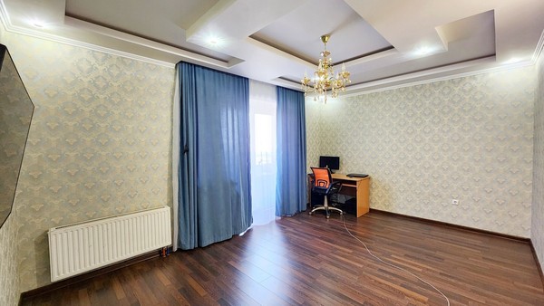 Продам двухкомнатную (2-комн.) квартиру, Питерский пр-кт, 5, Новоселье гп