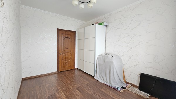 Продам двухкомнатную (2-комн.) квартиру, Питерский пр-кт, 5, Новоселье гп