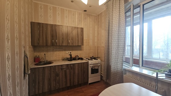 Продам однокомнатную (1-комн.) квартиру, Школьная ул, 1, Троицк г