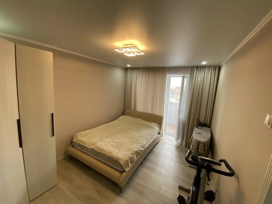 Продам двухкомнатную (2-комн.) квартиру, Советской Армии ул, 214, Армавир г