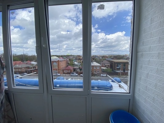 Продам двухкомнатную (2-комн.) квартиру, Советской Армии ул, 214, Армавир г