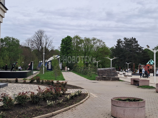 Продам однокомнатную (1-комн.) квартиру, Объездная ул, 18Ак8, Горячий Ключ г