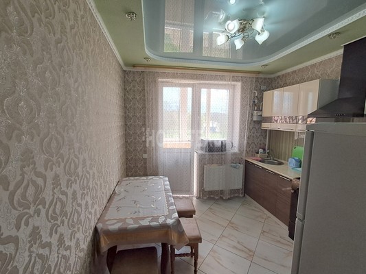 Продам однокомнатную (1-комн.) квартиру, Объездная ул, 18Ак8, Горячий Ключ г