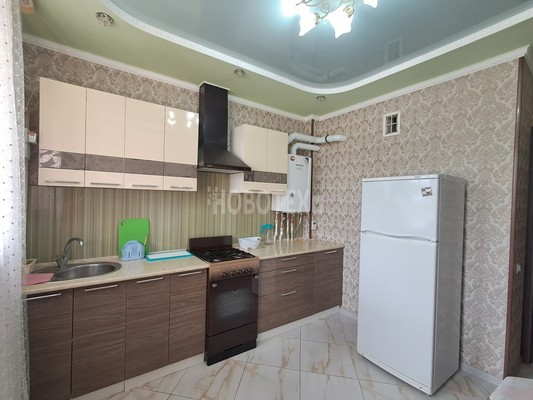 Продам однокомнатную (1-комн.) квартиру, Объездная ул, 18Ак8, Горячий Ключ г