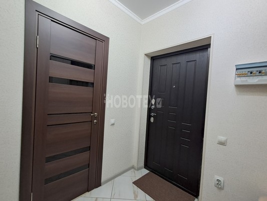 Продам однокомнатную (1-комн.) квартиру, Объездная ул, 18Ак8, Горячий Ключ г