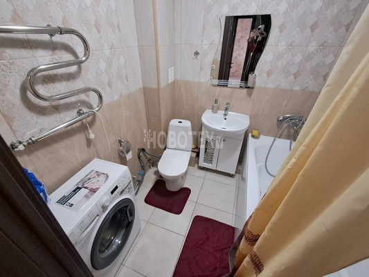 Продам однокомнатную (1-комн.) квартиру, Объездная ул, 18Ак8, Горячий Ключ г