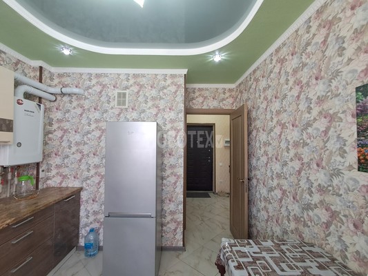 Продам однокомнатную (1-комн.) квартиру, Объездная ул, 18Ак8, Горячий Ключ г