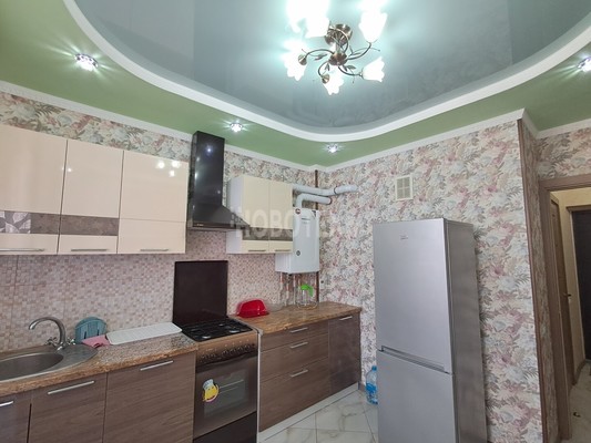 Продам однокомнатную (1-комн.) квартиру, Объездная ул, 18Ак8, Горячий Ключ г