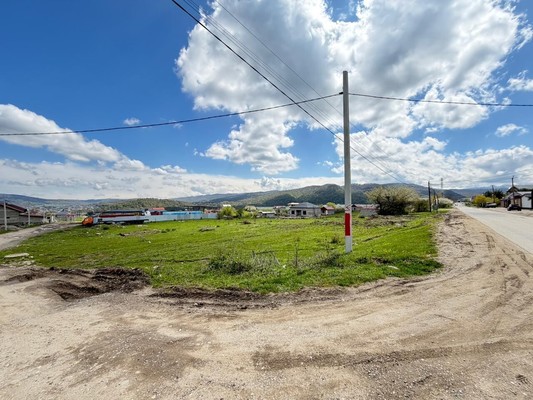 Продам участок 10 соток, ИЖС, Биттирова ул, Белая Речка с, 0 км от города