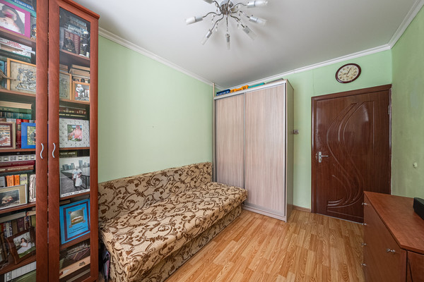 Продам многокомнатную квартиру, Гарибальди ул, 10к6, Москва г