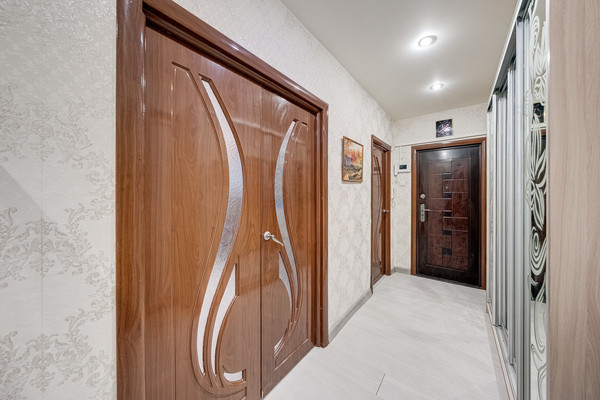 Продам многокомнатную квартиру, Гарибальди ул, 10к6, Москва г