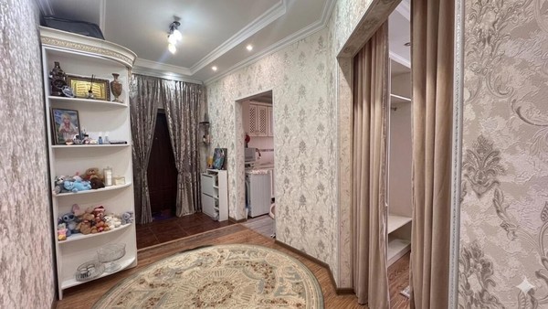 Продам двухкомнатную (2-комн.) квартиру, Байсултанова ул, 35кв, Нальчик г