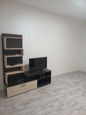 Продам двухкомнатную (2-комн.) квартиру, Болотова ул, 12к4, Алексин г
