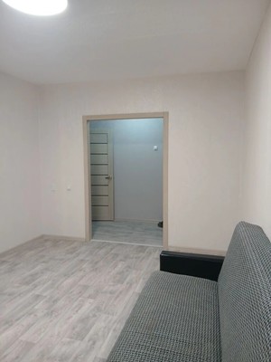 Продам двухкомнатную (2-комн.) квартиру, Болотова ул, 12к4, Алексин г