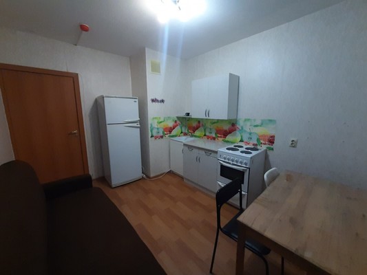 Сдам однокомнатную (1-комн.) квартиру, Фёдора Абрамова ул, 16к1, Парголово п