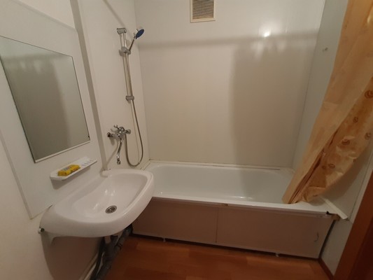 Сдам однокомнатную (1-комн.) квартиру, Фёдора Абрамова ул, 16к1, Парголово п