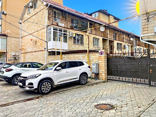 Продам таунхаус, Зеленая ул, 29к6, Анапа г, 0 км от города