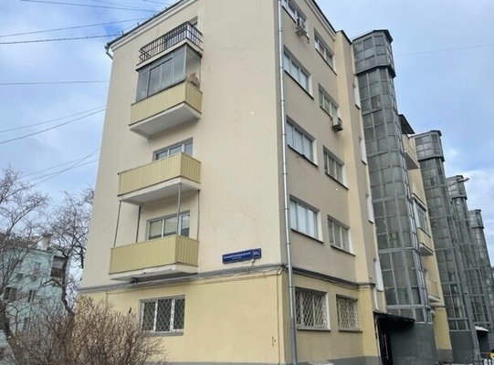 Продам трехкомнатную (3-комн.) квартиру, Козихинский Б. пер, 27А, Москва г