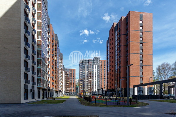 Продам однокомнатную (1-комн.) квартиру, Лобачевского ул, 28, Москва г